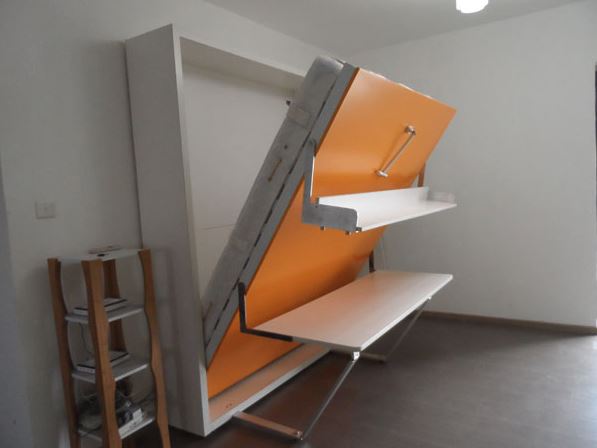4_Vertical_Double_with_desk_open
